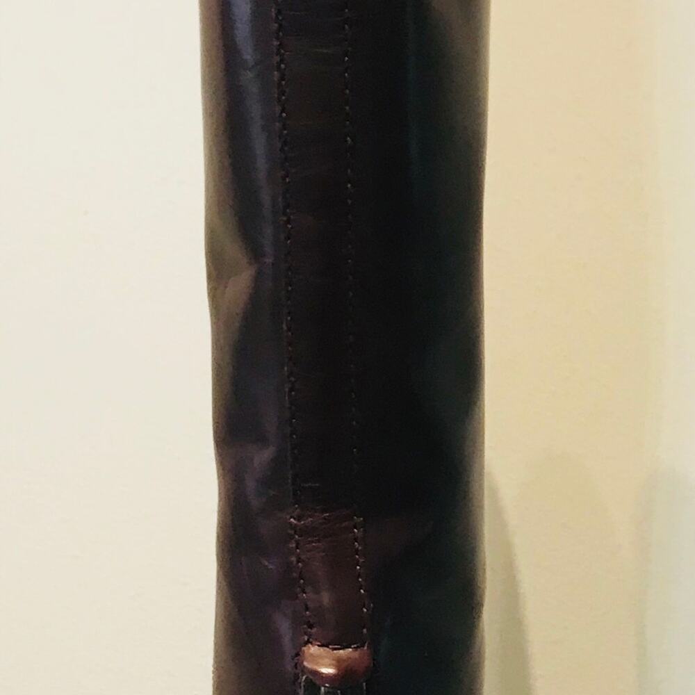 Boots - Picture 4 of 6